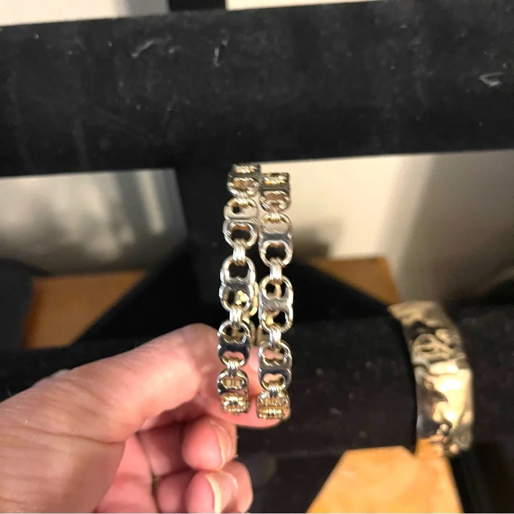 - Tory Burch- Gemini Link Bracelet in Silver, EUC